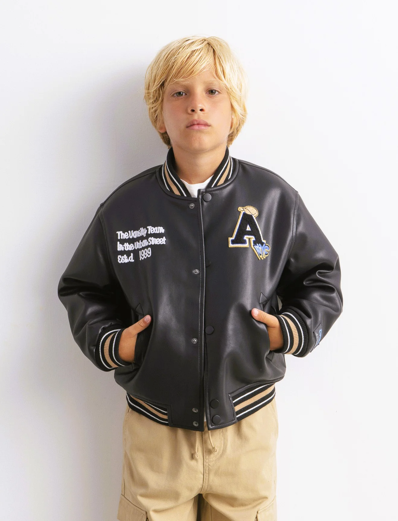 Giacca stile Varsity - Nero - Image 3
