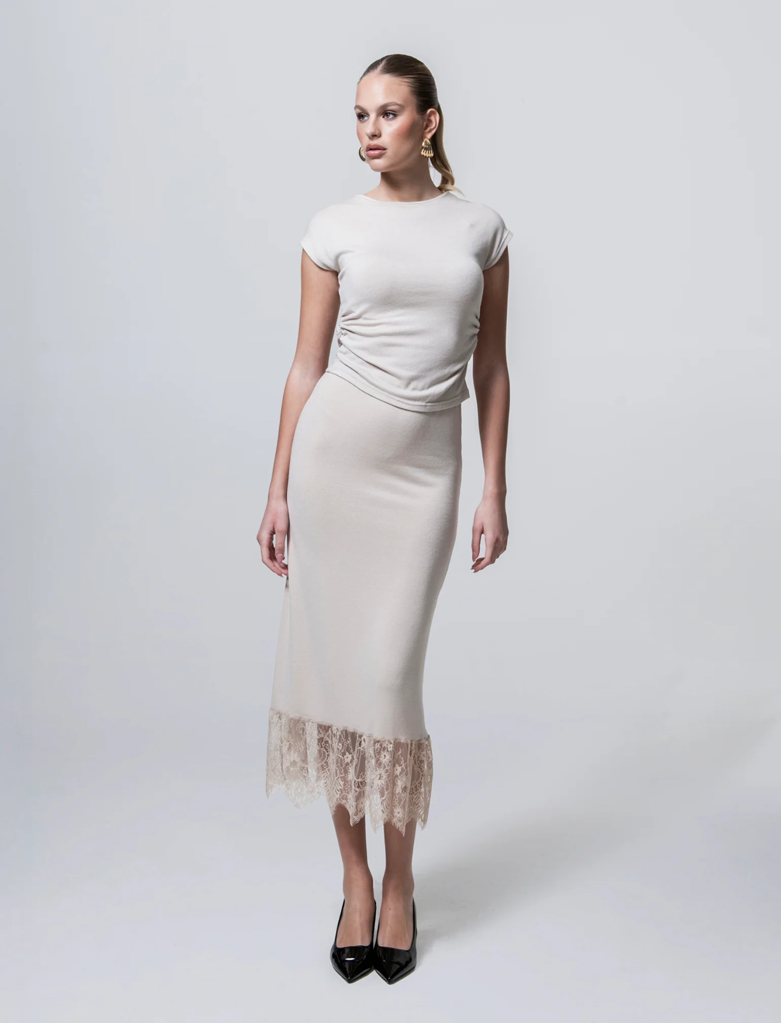 Gonna lunga in maglia con pizzo al fondo - Bianco panna - Image 3