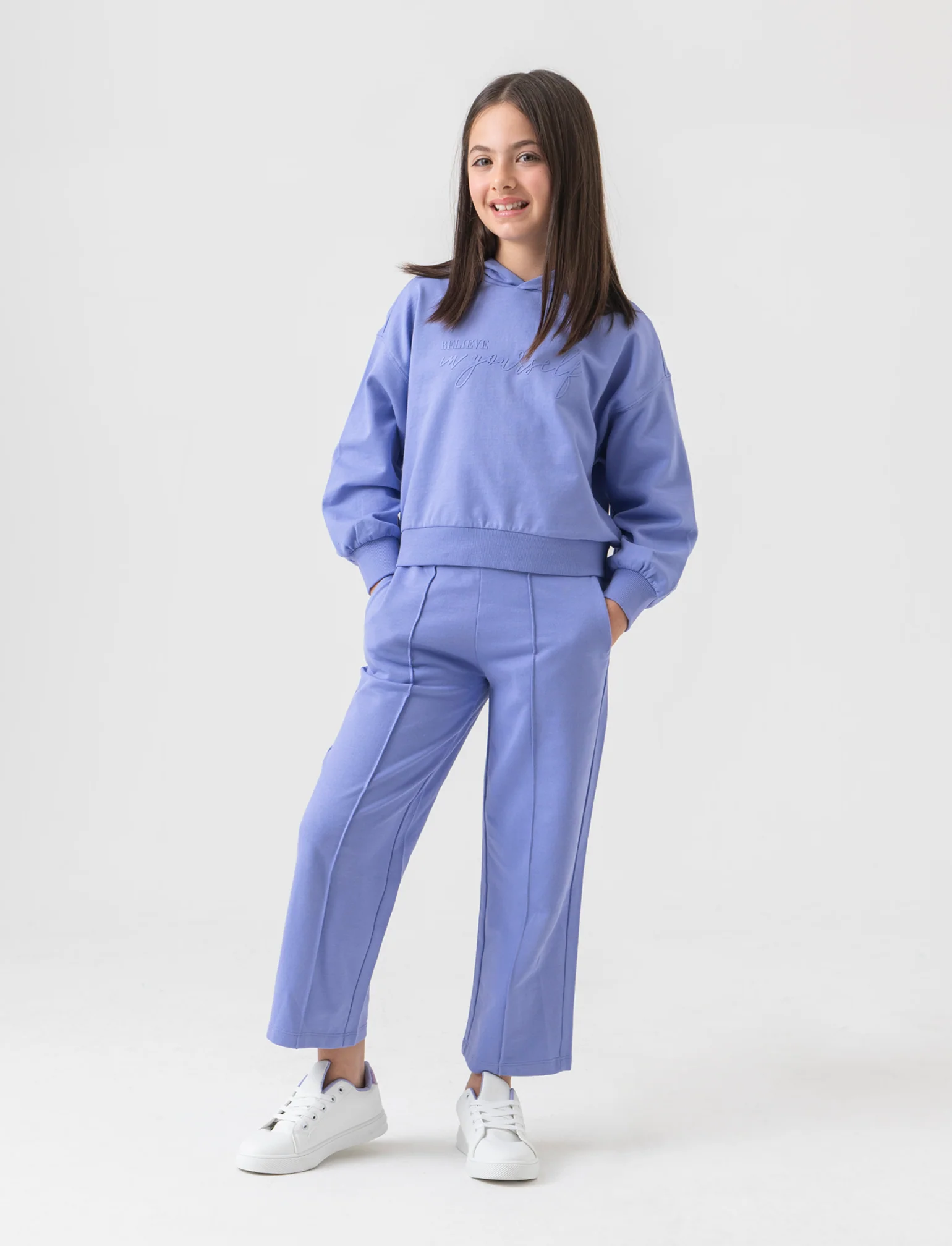 Jogger gamba larga con tasche da bambina - Azzurro - Image 3