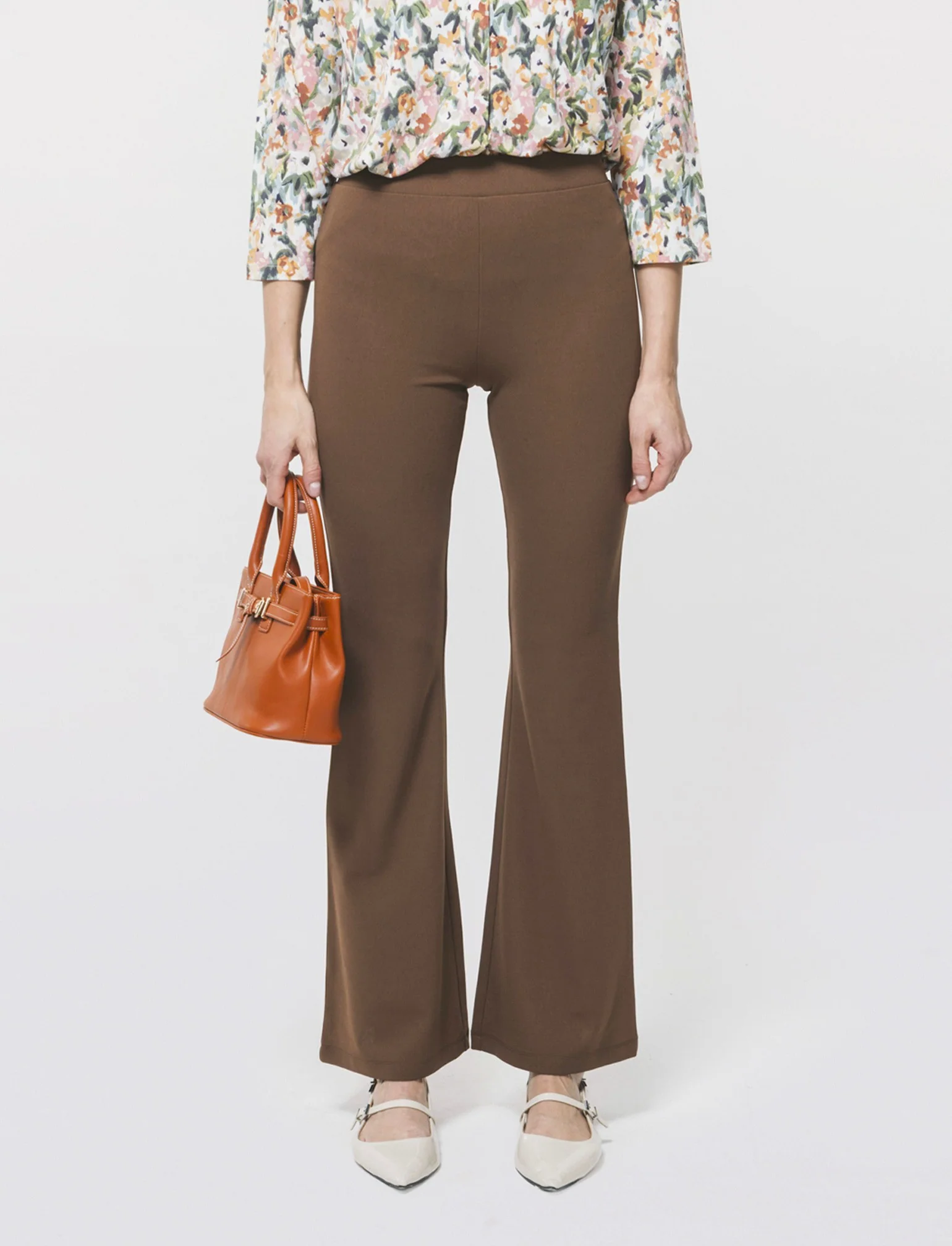 PANTALONE BASICO FLARE - Marrone - Image 3